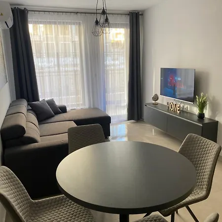 Delux Ferienwohnung-polarstarbeach Nr 102 Am Sweti Apartment *