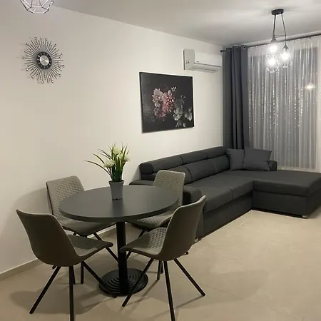 Delux Ferienwohnung-polarstarbeach Nr 102 Am Sweti Apartment